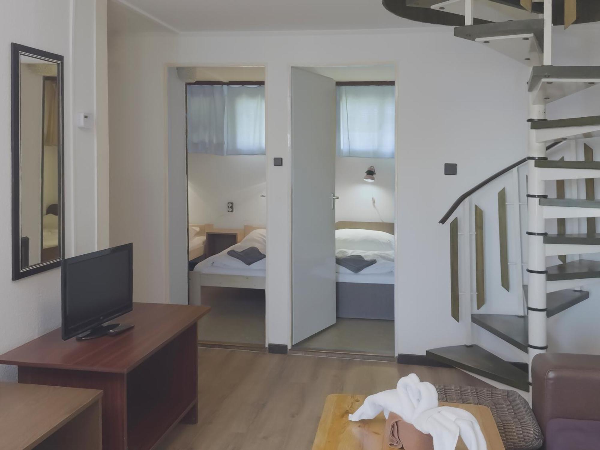 Aranypart Camping & Apartments Siófok Exterior foto